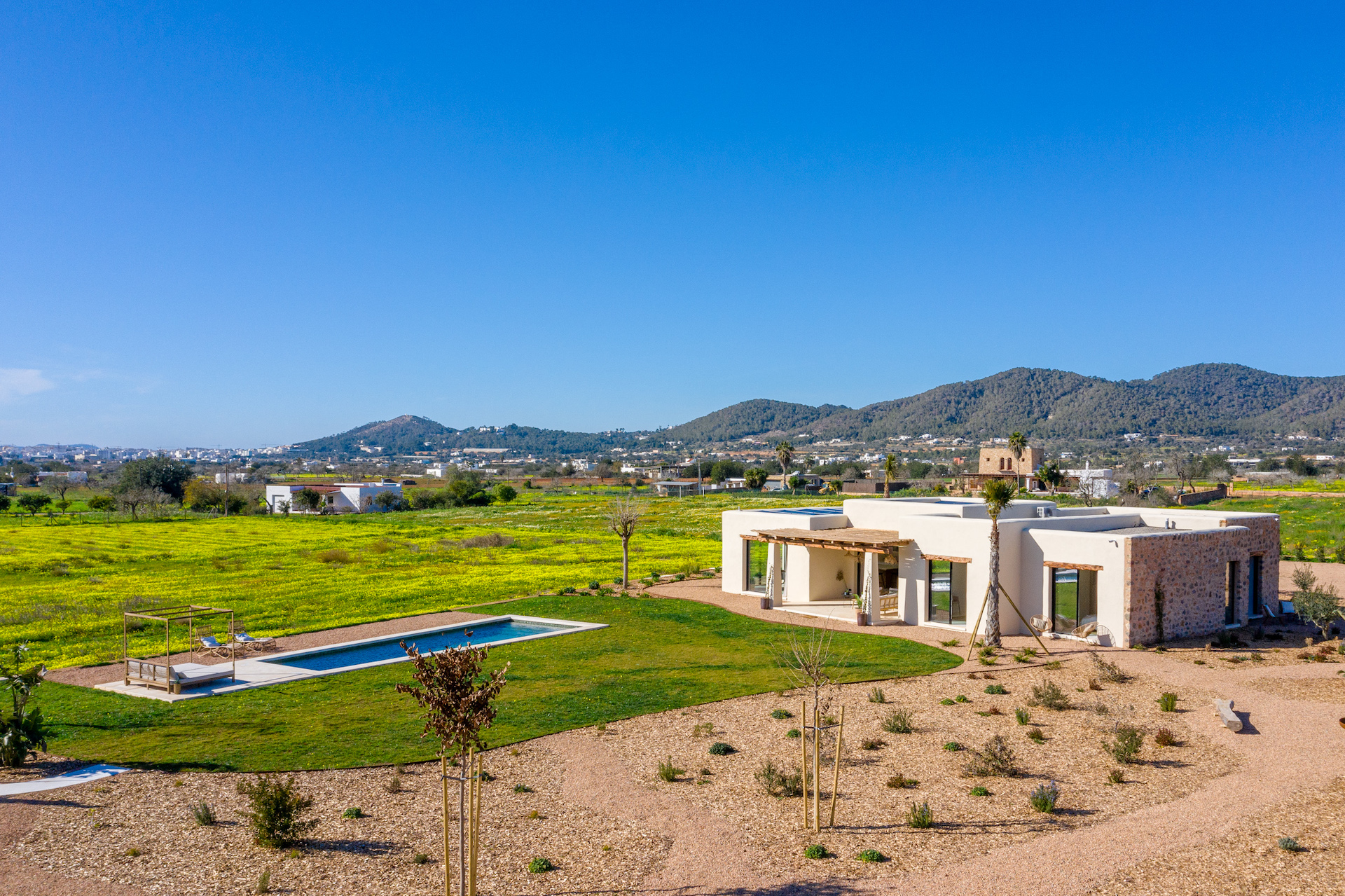 Resa Estates Ibiza te koop for sale finca modern house far.jpg
